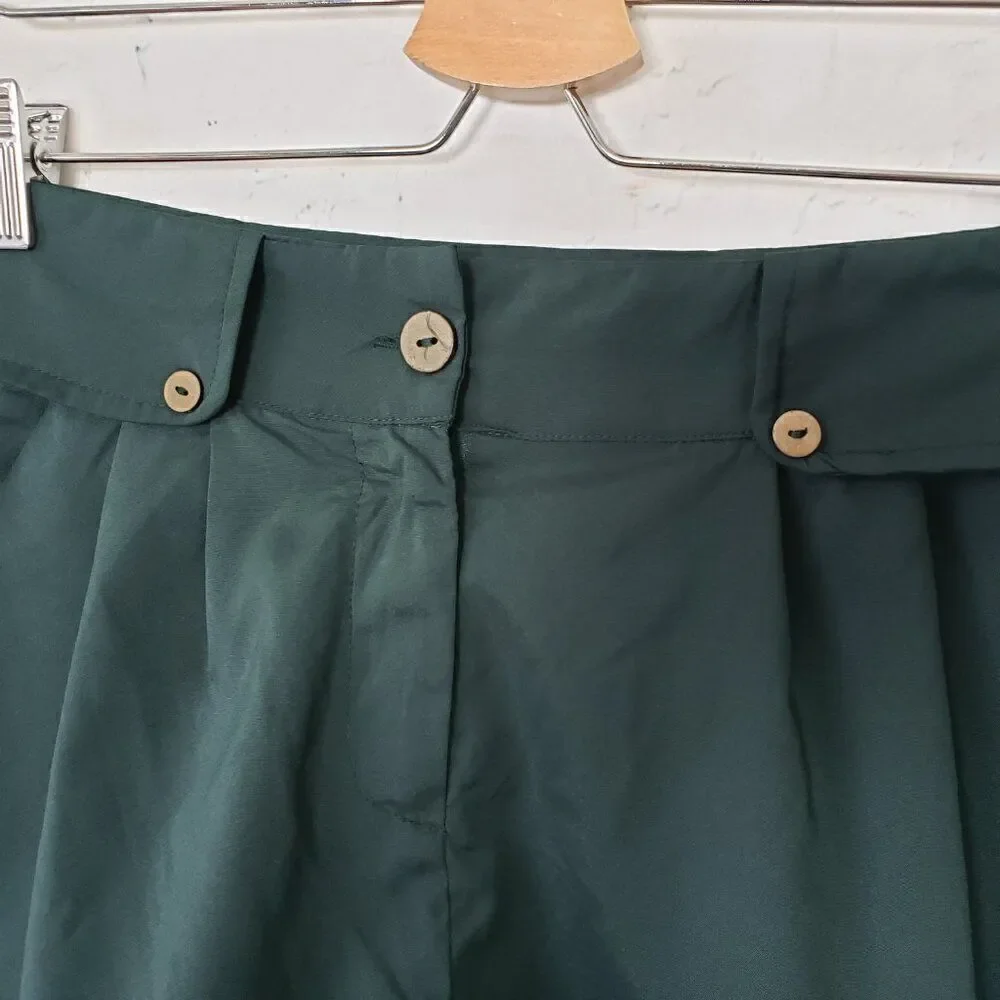 Blu Pepper Dark Green Shorts Size S Holiday Elf Costume Christmas NEW